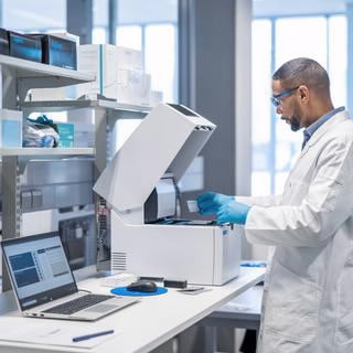 High Sensitivity Genomic DNA ScreenTape Analysis