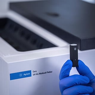 Cary 3500 Multicell UV-Vis Spectrophotometer