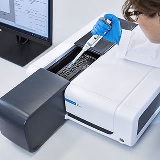 Cary 60 UV-Vis 18-Cell Changer