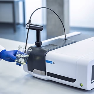Cary 60 UV-Vis Spectrophotometer