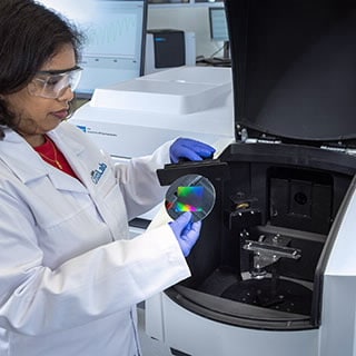 Cary 7000 Universal Measurement Spectrophotometer (UMS)