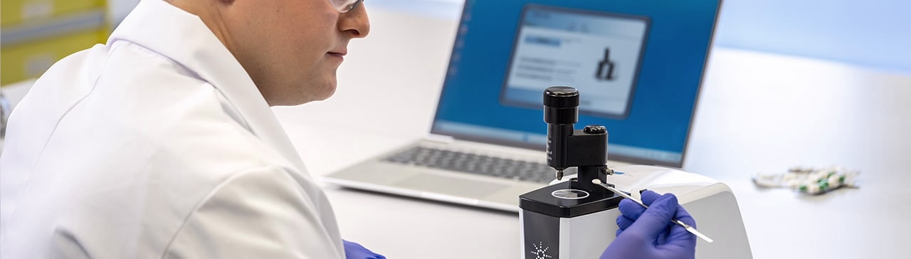 台式 FTIR 仪器