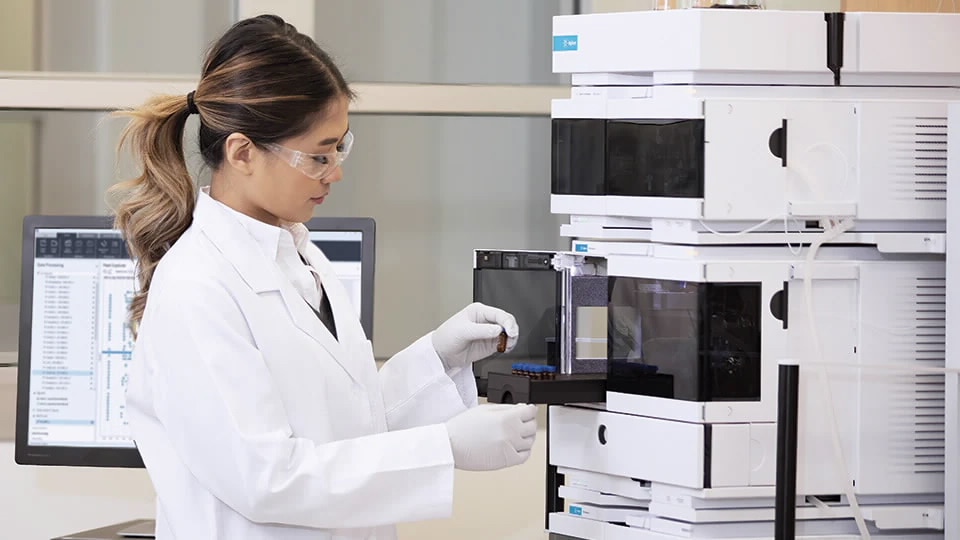 ZORBAX Reversed-Phase HPLC Columns | Buy Online | Agilent