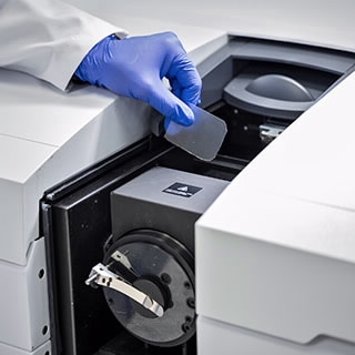 UV-Vis-NIR Internal Diffuse Reflectance Accessories